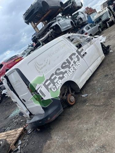 VW VOLKSWAGEN CADDY 2021 ON NEARSIDE PASSENGER SLIDING DOOR COMPLETE